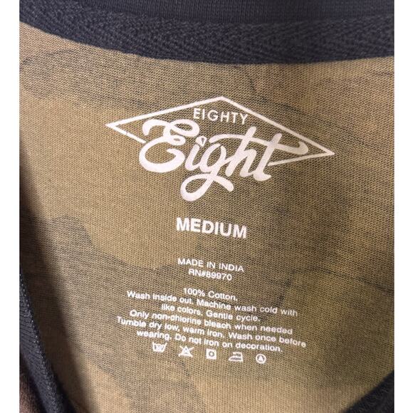 Eighty Eight mens long sleeve camo t-shirt with astronaut logo size Medium - Picture 4 of 8